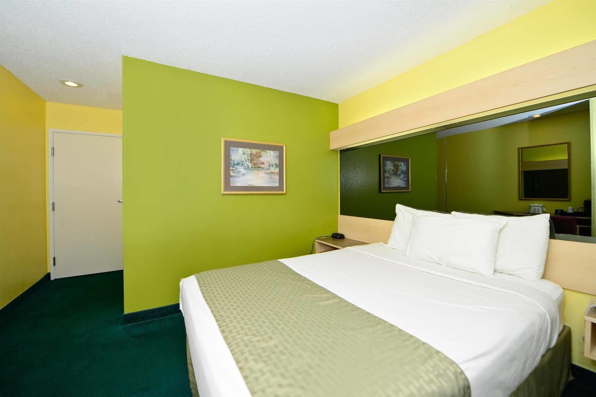 America'S Best Value Inn And Suites - Jackson Rom bilde